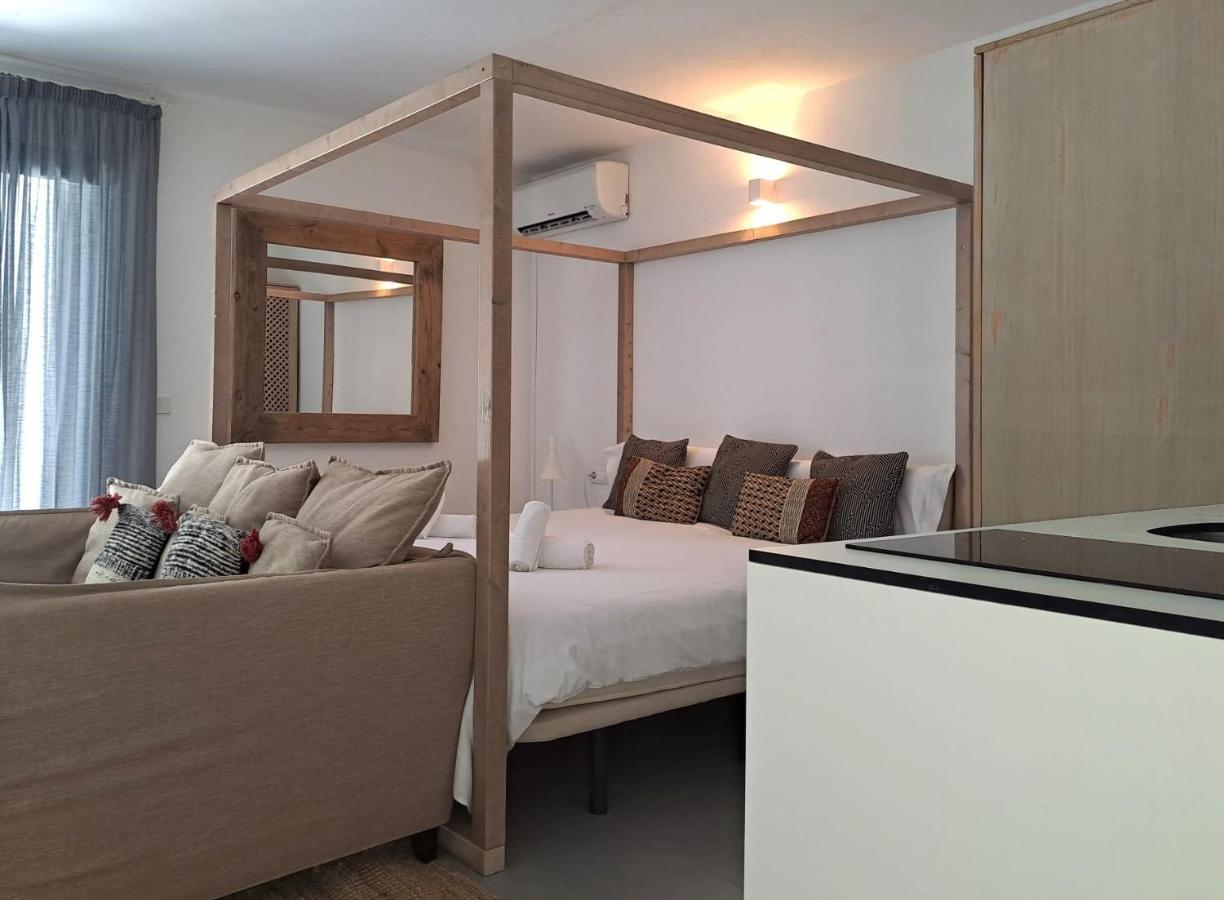 Casa Victoria Suites 산트 호셉 데 사 탈라이아 외부 사진