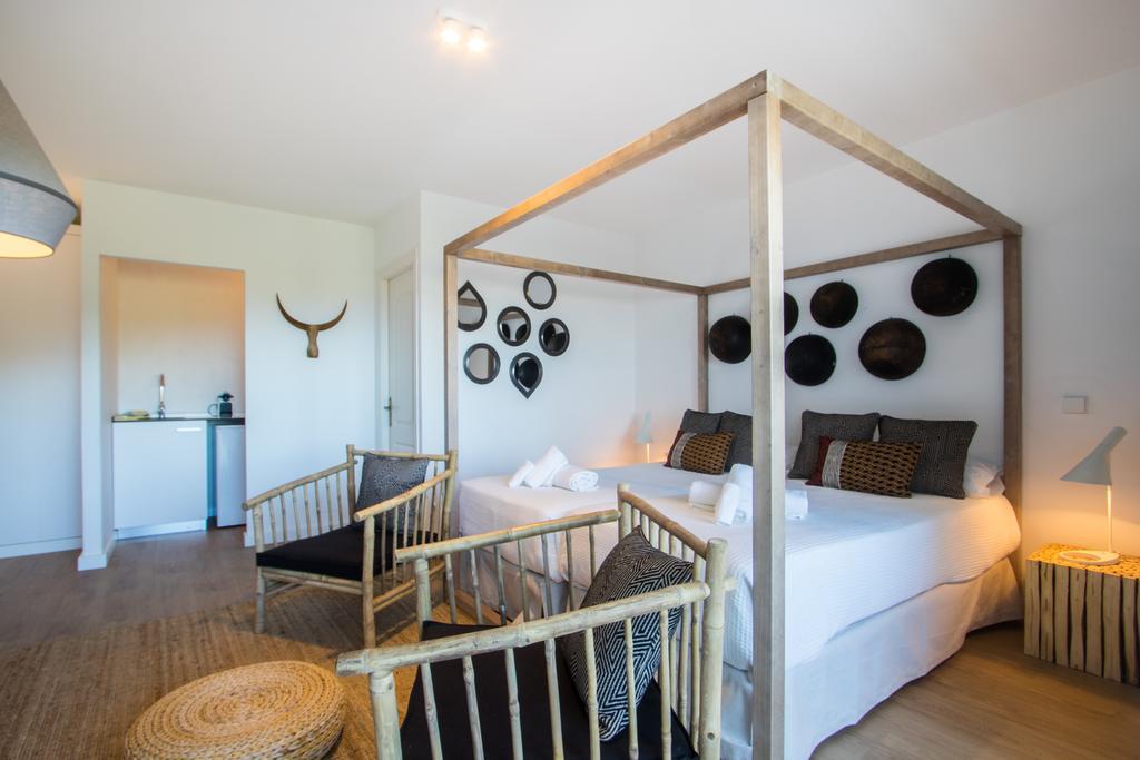 Casa Victoria Suites 산트 호셉 데 사 탈라이아 외부 사진